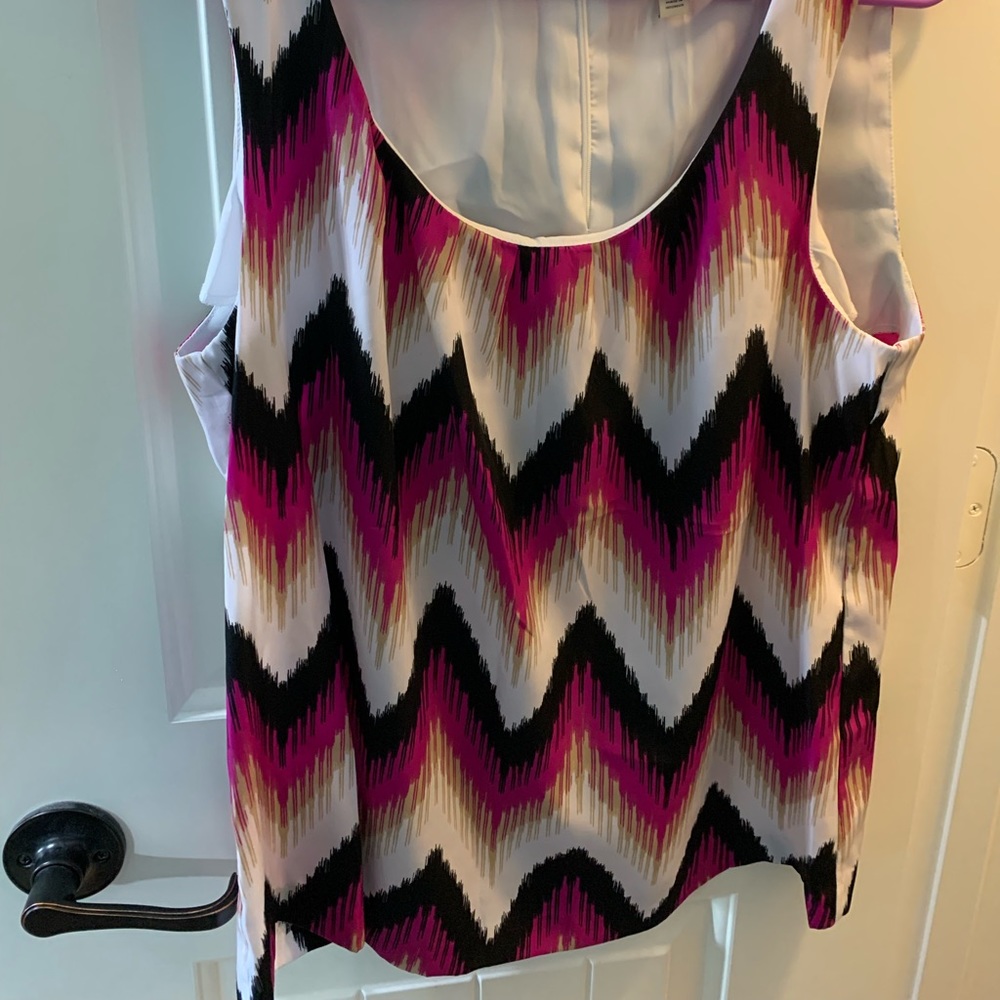 Dana Buchman blouse size Medium